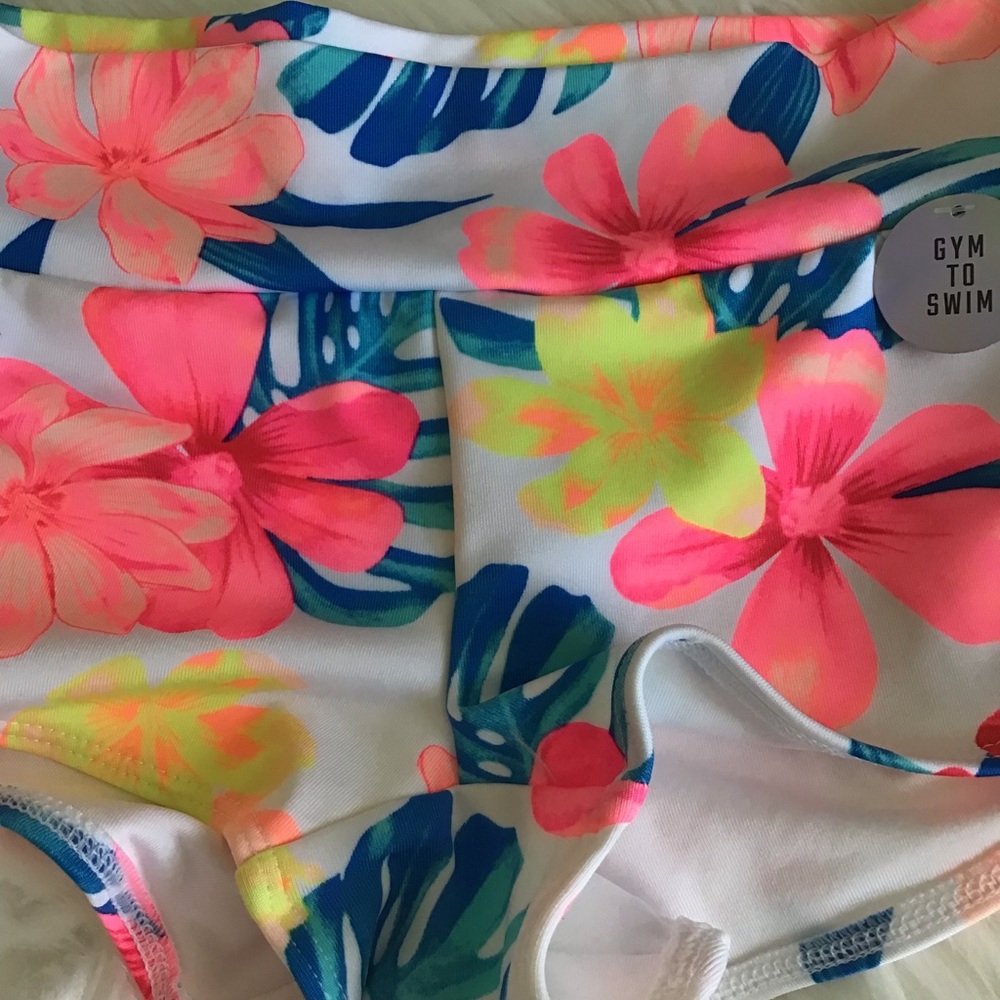 Pink VS women’s swimwear short